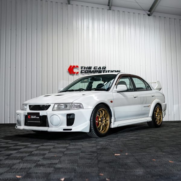 Win This Mitsubishi Evo 5 + £2,000